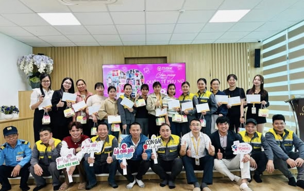 Lan tỏa yêu thương Ngày Quốc tế Phụ nữ 